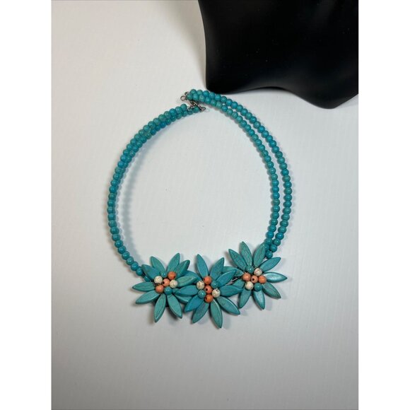 VTG Turquoise Blue Chocker Style Beaded Necklace Flowers Multi Strand Costume - Picture 3 of 8